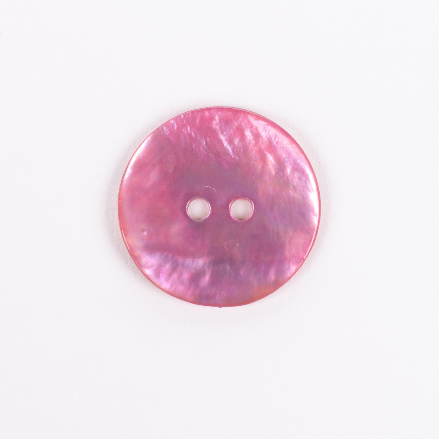 Skacel Buttons Dyed Agoya Shell Shiny Round